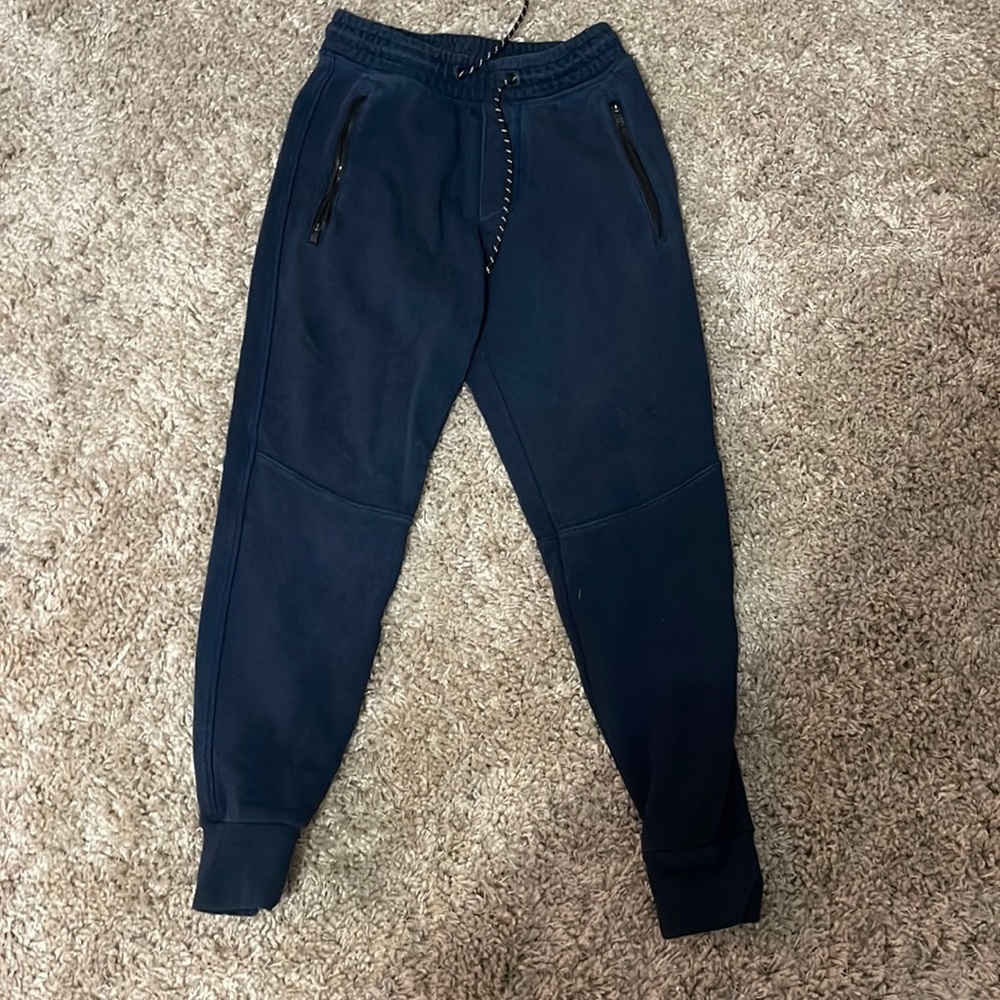 American eagle sweats